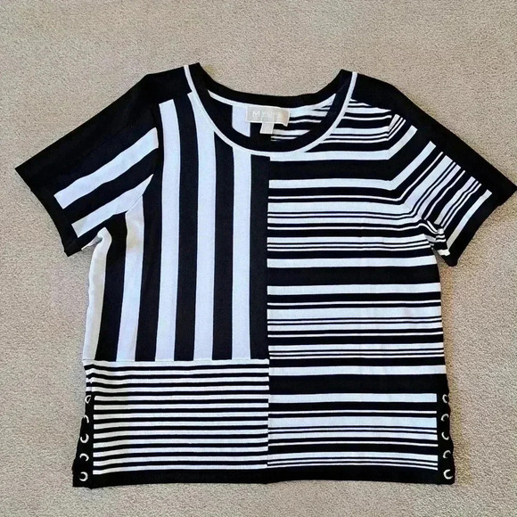 Michael Kors Short Sleeve Top Black and White Women's Size Medium - Picture 12 of 12